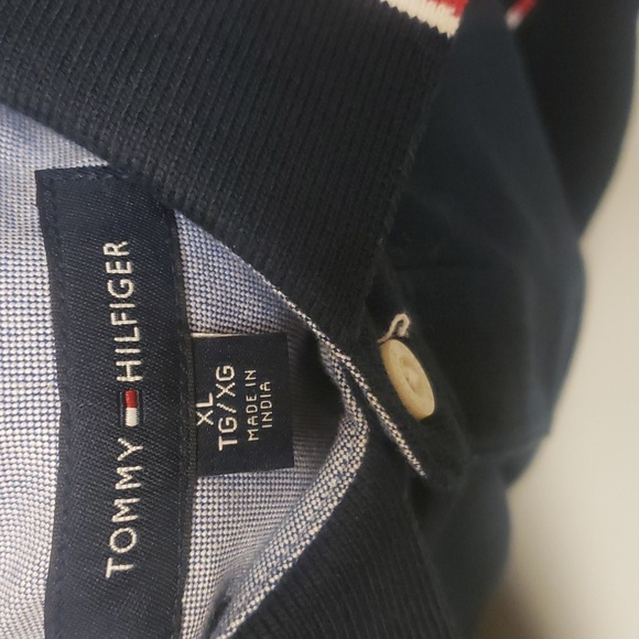 Mens Tommy Hilfiger Polo Shirt (XL) - Picture 4 of 8